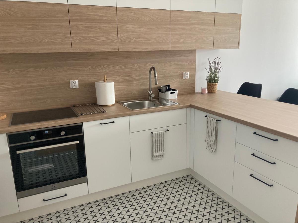 Rakowicka Modern Apartment คราคูฟ ภายนอก รูปภาพ